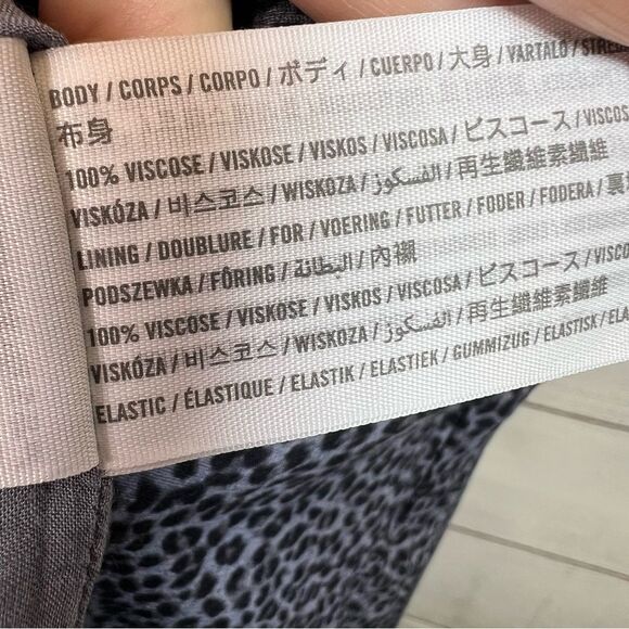 Abercrombie & Fitch Leopard Print 3/4 Sleeve Square Neck Smocked Midi Dress SP - Picture 9 of 12